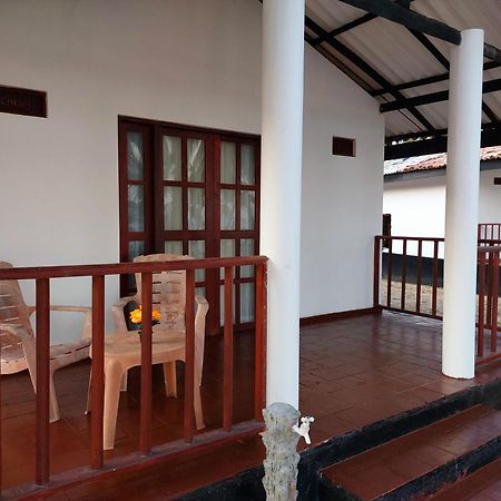 Helios Beach Resort Tangalle Ngoại thất bức ảnh