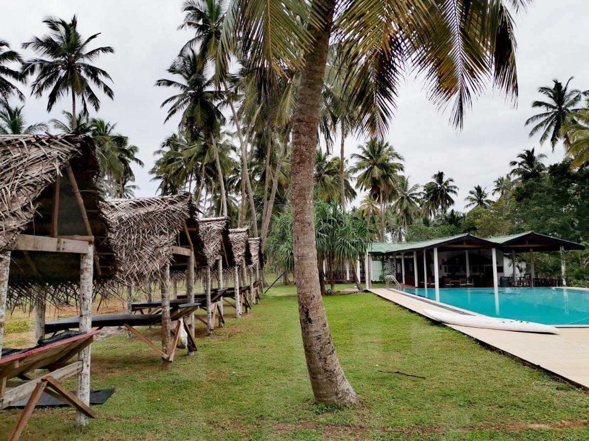 Helios Beach Resort Tangalle Ngoại thất bức ảnh