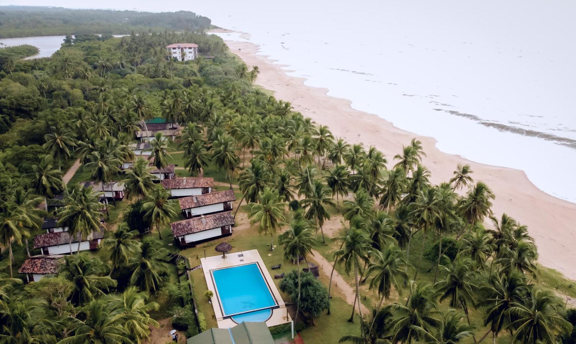 Helios Beach Resort Tangalle Ngoại thất bức ảnh