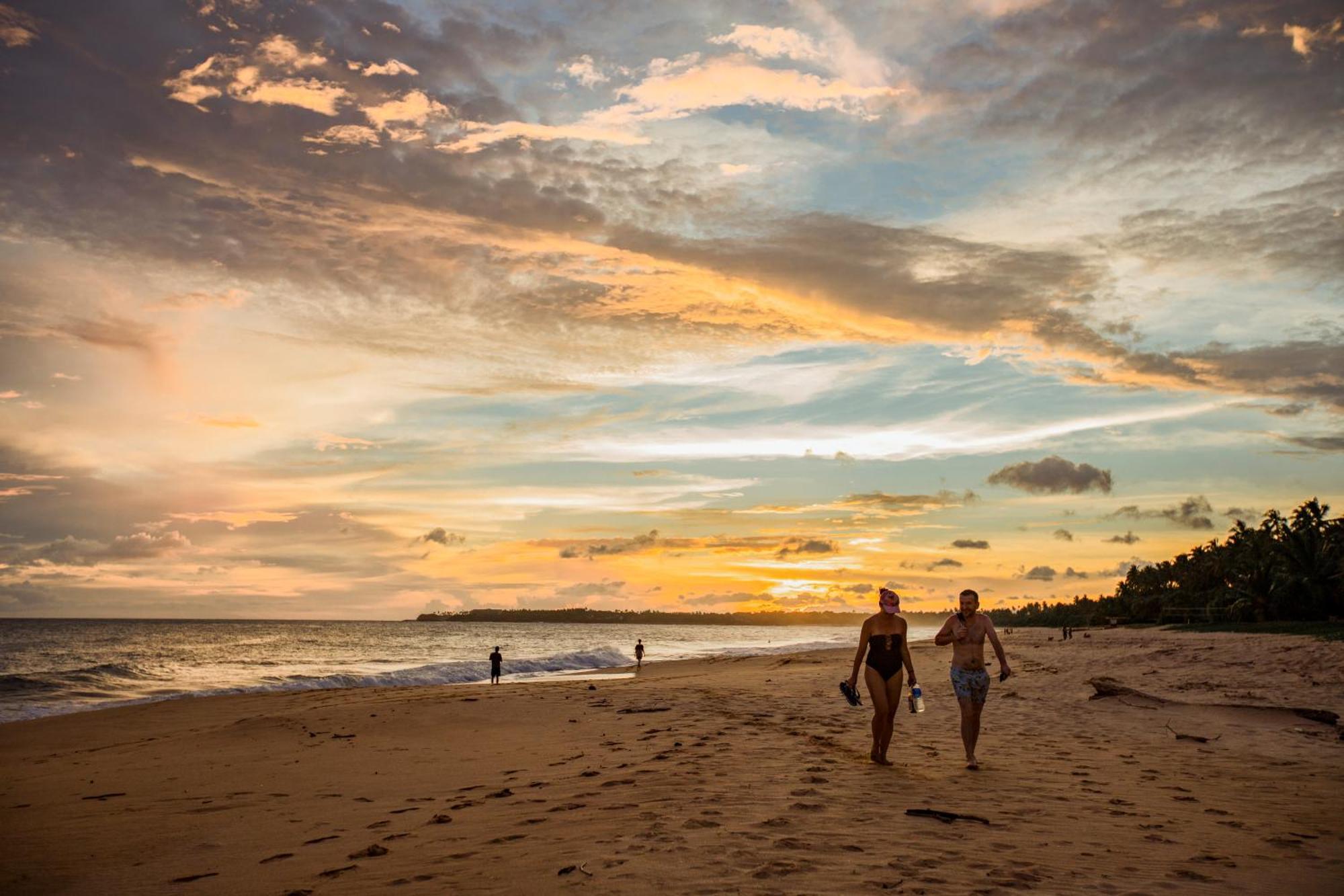 Helios Beach Resort Tangalle Ngoại thất bức ảnh